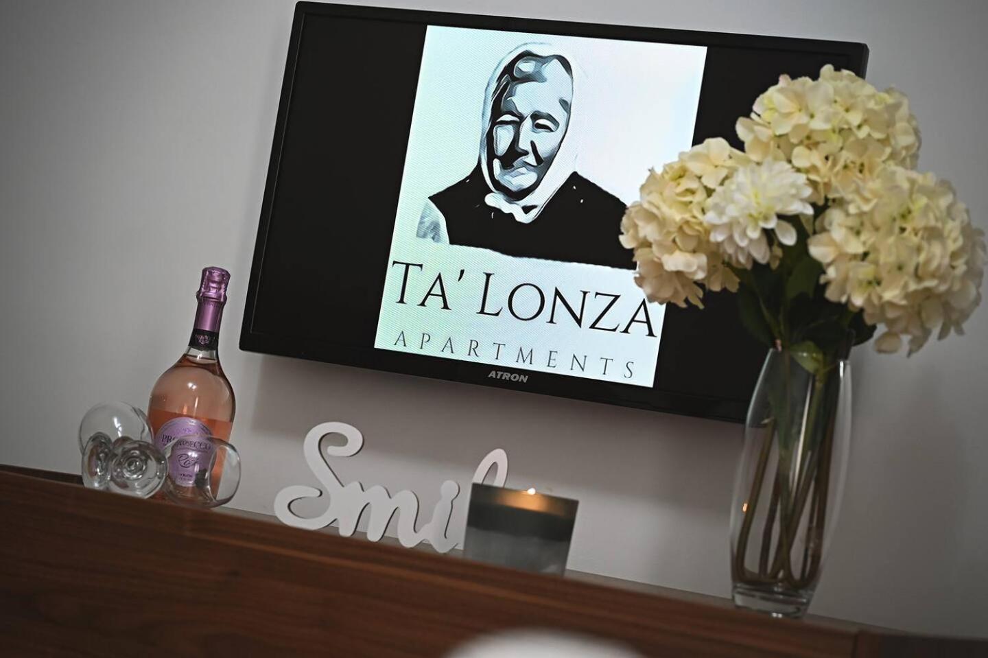 Fl 2 Ta'Lonza Luxury With Hot Tub By Homely Mellieħa Exterior foto
